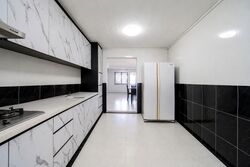 Blk 376 Clementi Avenue 4 (Clementi), HDB Executive #584695991